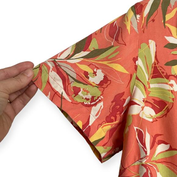 LizGolf 100% Silk Peach Hawaiian Print Structured Button Down Blouse Women's L - Picture 5 of 10